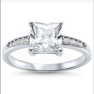 Square cut CZ 925 Sterling Silver Ring size 7
